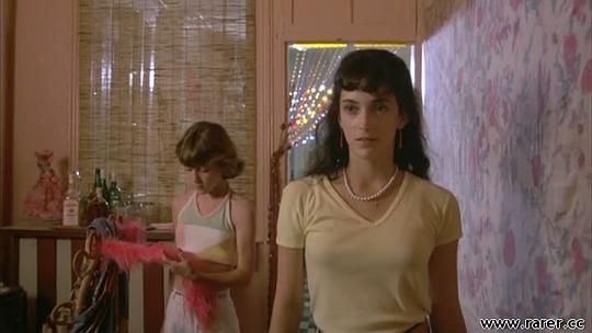 瑪莉娜的傳奇，從1984年開(kāi)始的非凡人生，瑪莉娜的非凡人生，從1984年的傳奇起步