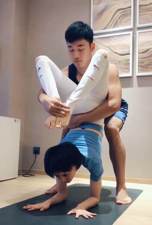 瑜伽時教練的角色與影響，瑜伽教練的角色與影響力探究