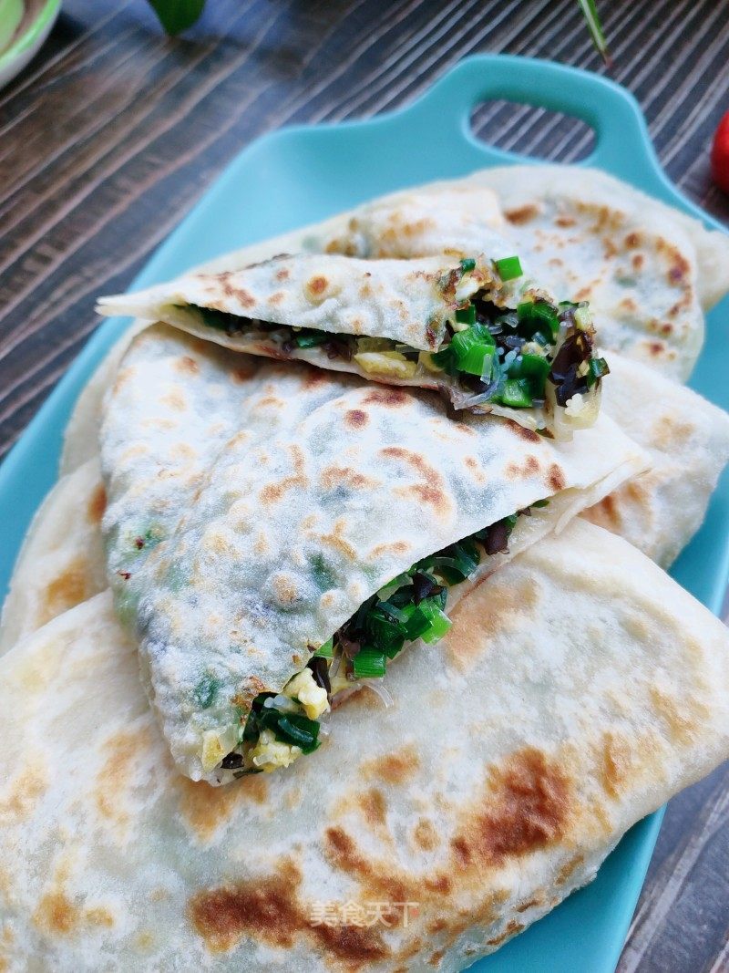 粉絲韭菜盒子，傳統(tǒng)美食的新解讀，粉絲韭菜盒子，傳統(tǒng)美食的現(xiàn)代詮釋