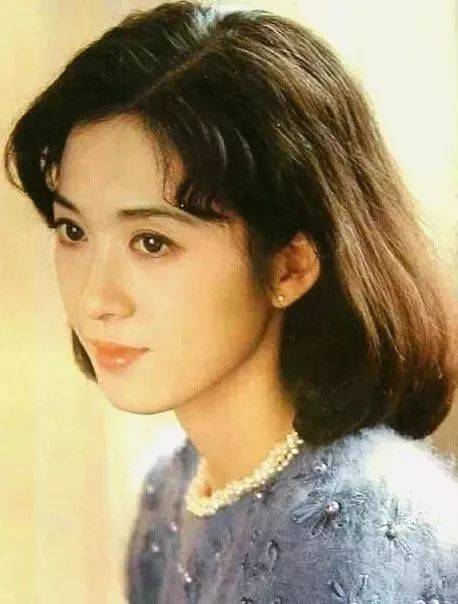 90年代大陸女明星，璀璨星辰下的華語魅力，90年代大陸女明星，璀璨星辰下的華語魅力之光