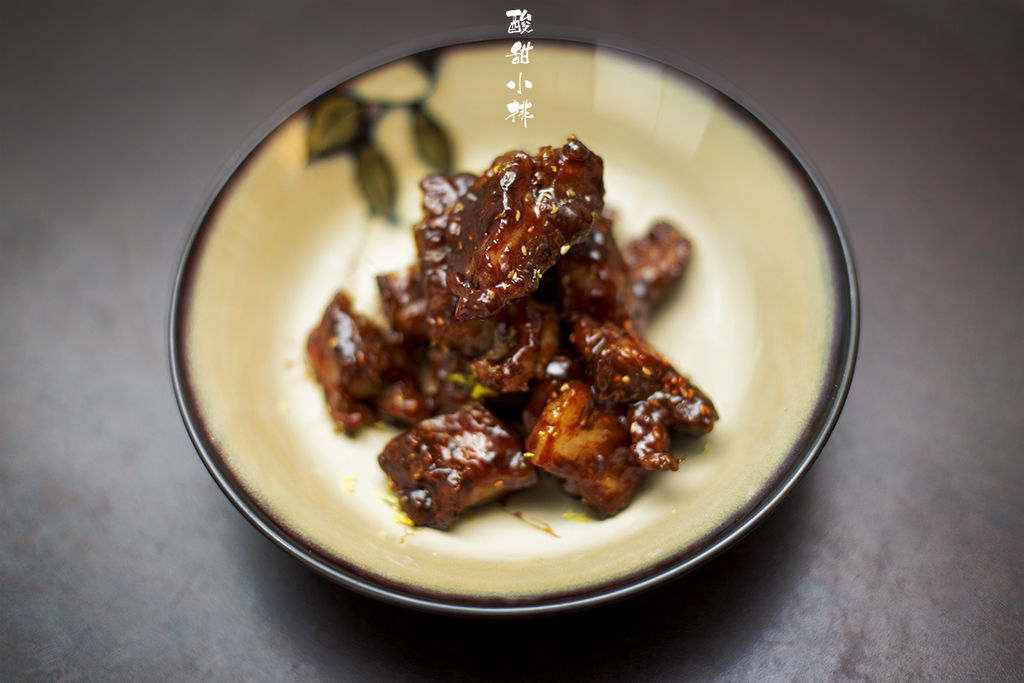 糖醋排骨的做法視頻教程，一道家常美食的烹飪指南，家常美味，糖醋排骨制作視頻教程，烹飪指南全解析