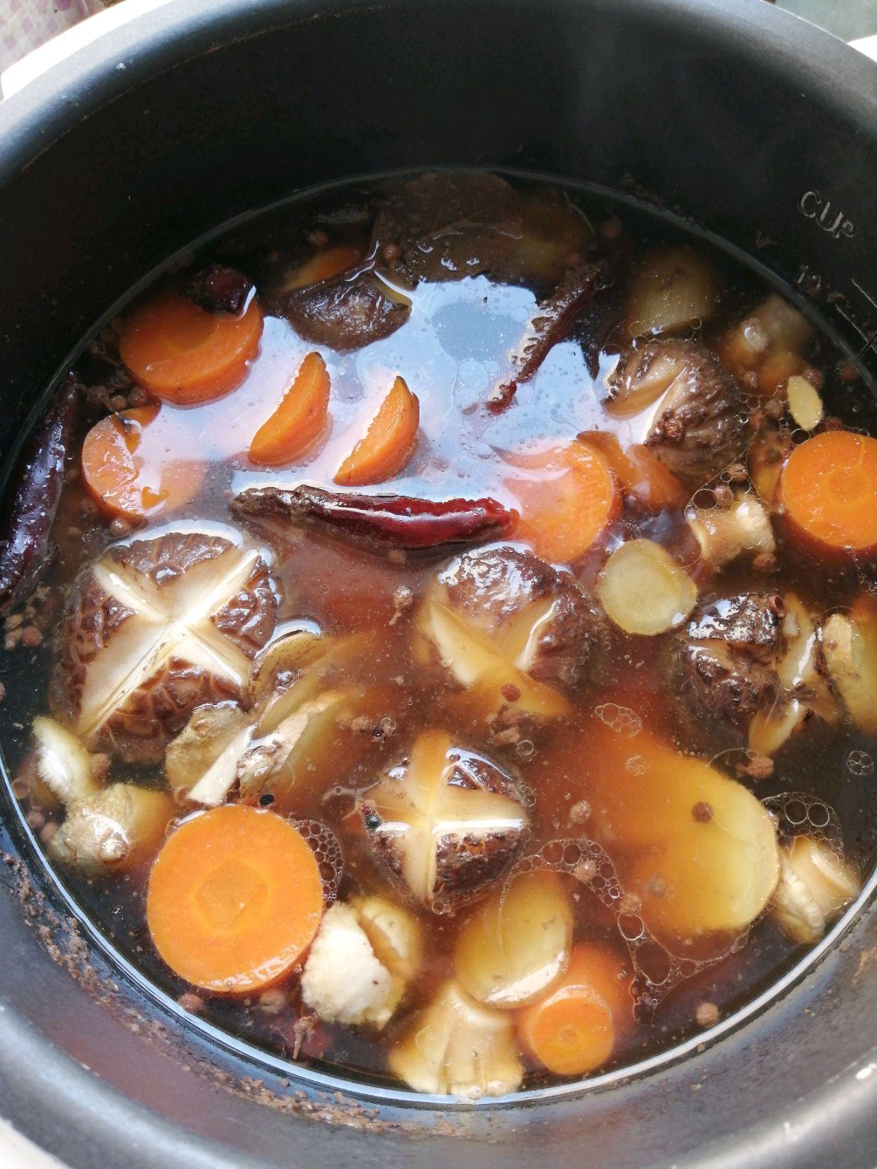 燉排骨的做法，一道家常美食的烹飪指南，家常燉排骨烹飪指南，美味排骨湯的做法