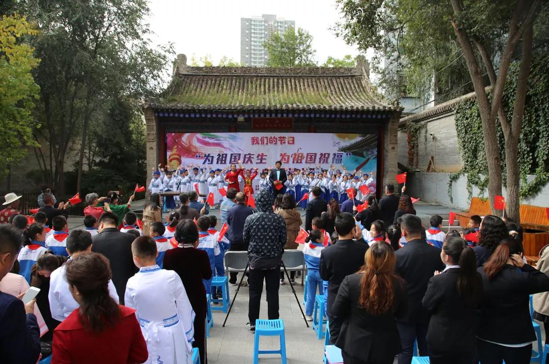 十一國慶旅游攻略，暢游大好河山，盡享祖國壯麗景色，國慶旅游攻略，暢游壯麗河山，領(lǐng)略祖國美景