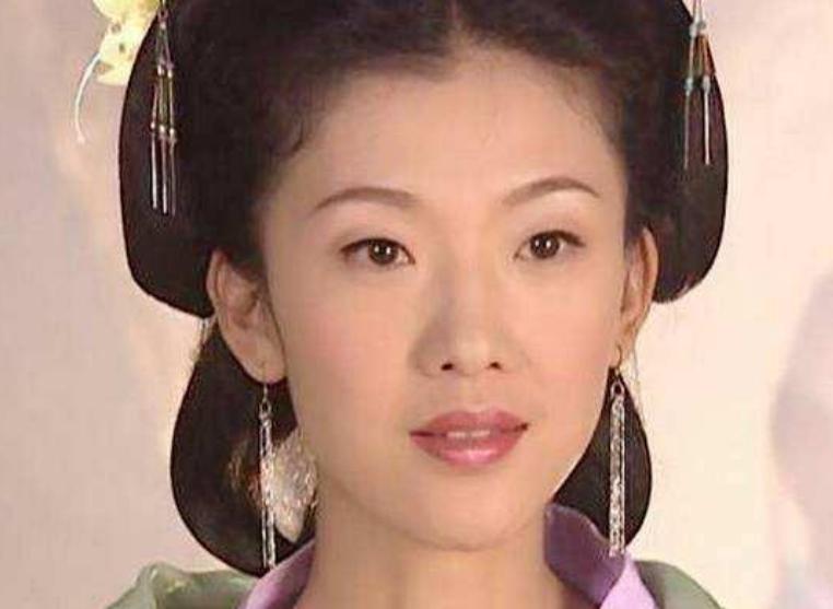 鄭爽真實身高揭秘，探究背后的真相，鄭爽真實身高背后的真相揭秘