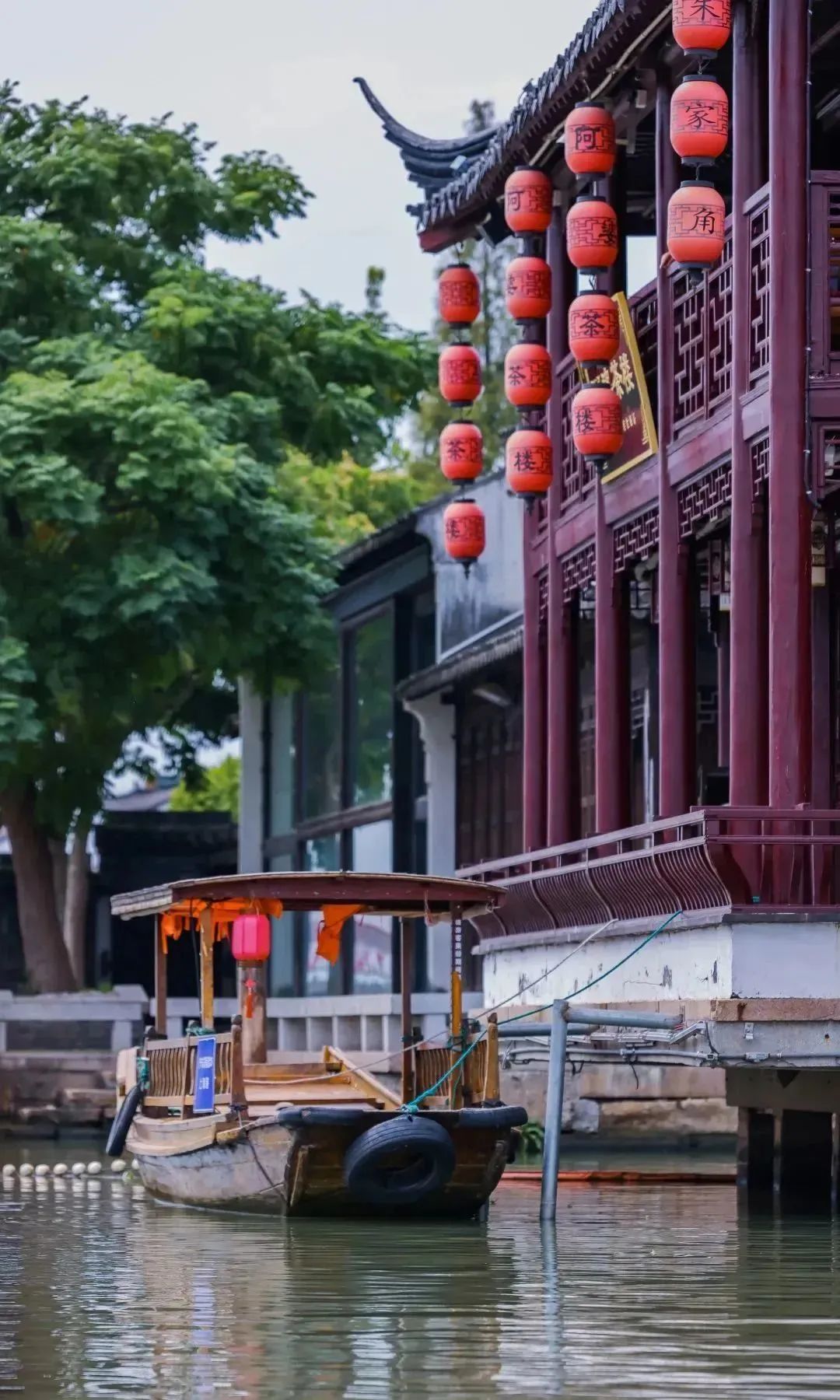 上海青浦古鎮(zhèn)老街，歷史的韻味與現(xiàn)代都市的交融，上海青浦古鎮(zhèn)老街，歷史韻味與現(xiàn)代都市的和諧交融
