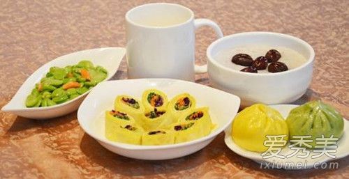 剖腹產(chǎn)月子餐食譜表圖，營(yíng)養(yǎng)助力產(chǎn)后恢復(fù)，剖腹產(chǎn)月子餐食譜表圖，營(yíng)養(yǎng)助力產(chǎn)后恢復(fù)全攻略