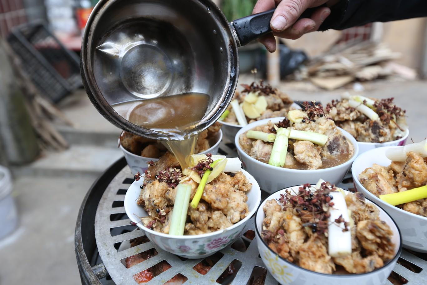 小酥肉的正宗做法視頻教程，傳統(tǒng)美食的烹飪藝術(shù)，小酥肉正宗做法視頻教程，傳統(tǒng)烹飪藝術(shù)中的美食制作