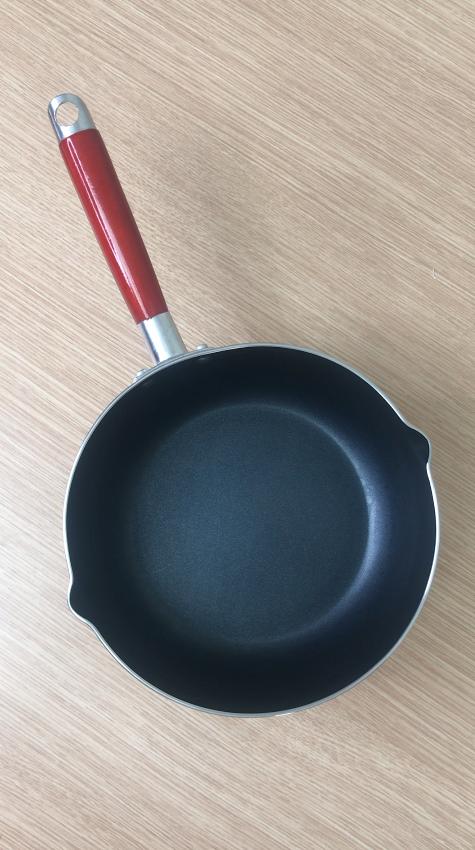 麥飯石不粘鍋的危害及其應對之策，麥飯石不粘鍋的潛在危害與應對方法探討