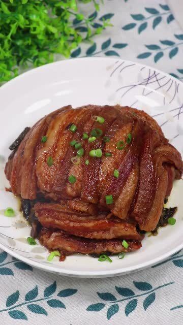 梅菜扣肉家庭簡易做法，梅菜扣肉家庭版簡易烹飪教程
