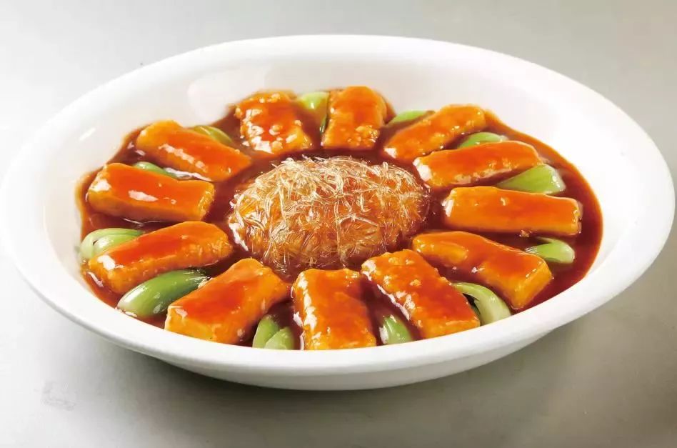 探尋北京美食之魂，四十道北京特色菜，探尋北京美食之魂，四十道地道北京特色菜大盤點