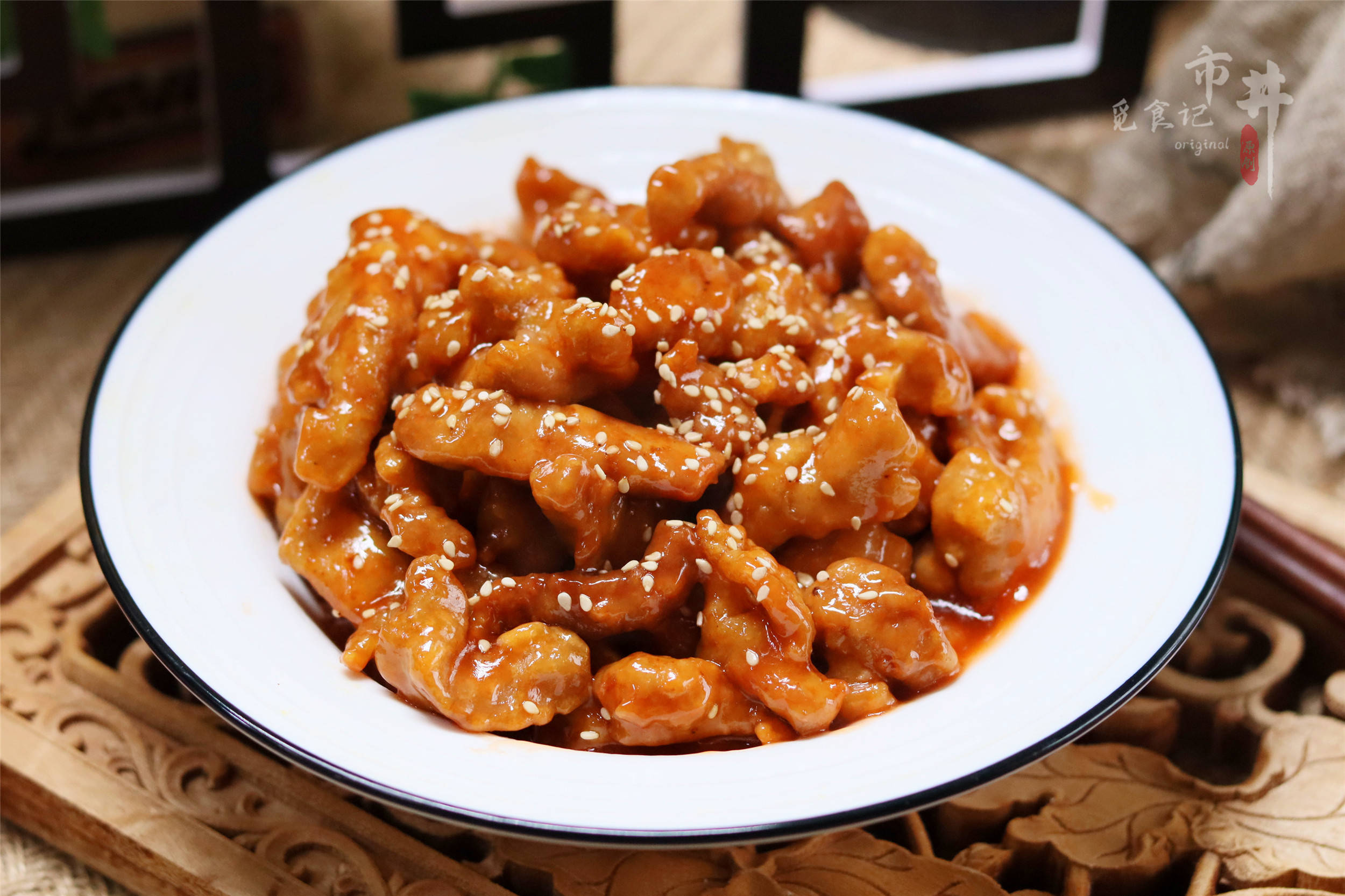 家常美味糖醋里脊的制作視頻教程，家常美味糖醋里脊視頻教程，輕松上手，美味呈現(xiàn)！