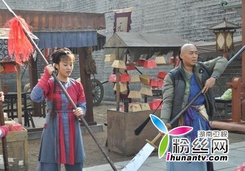 新還珠格格之燕兒翩翩飛98集，深度解析與感悟，深度解析與感悟，新還珠格格之燕兒翩翩飛全劇解析（共98集）