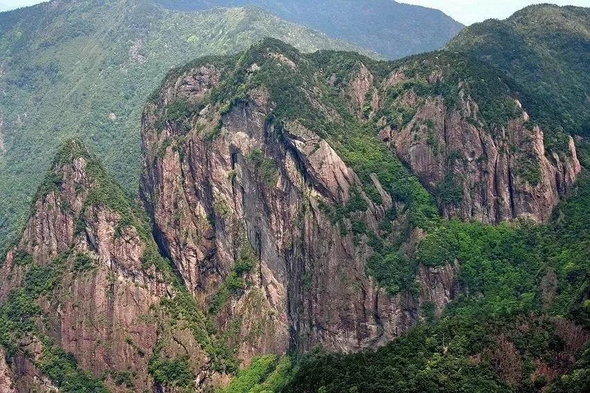探索九龍山，一幅美麗的生態(tài)畫卷，九龍山，生態(tài)畫卷之美探索