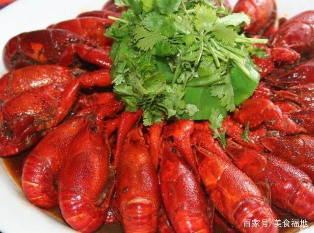 吃完小龍蝦，千萬(wàn)別碰這五種食物，吃完小龍蝦后的飲食禁忌，五種食物需避免接觸