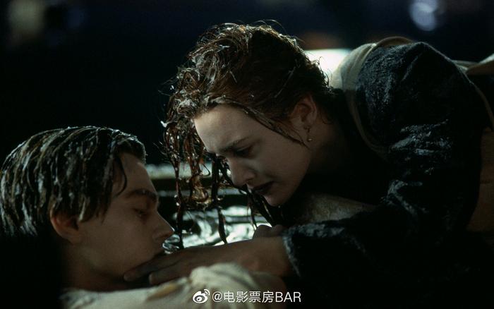 揭秘泰坦尼克號畫中的露絲，經(jīng)典片段原版的魅力，揭秘泰坦尼克號經(jīng)典角色露絲，畫中美人，經(jīng)典片段的魅力之源