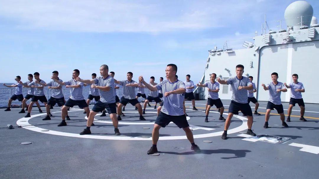 海軍焦作艦，新時(shí)代的海上衛(wèi)士，海軍焦作艦，新時(shí)代海上衛(wèi)士的使命與榮耀