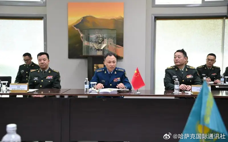 聯(lián)合參謀部六位副參謀長，引領(lǐng)轉(zhuǎn)型，共筑國防，聯(lián)合參謀部副參謀長引領(lǐng)國防轉(zhuǎn)型，共筑堅不可摧的屏障