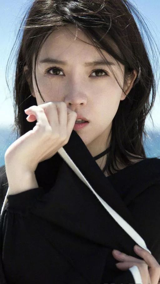 楊子姍演員，演技與魅力的展現(xiàn)，楊子姍，演技與魅力的璀璨展現(xiàn)