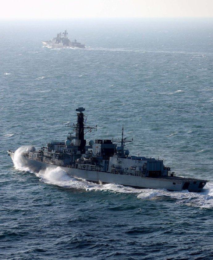 律海揚(yáng)帆啟航，造艦?zāi)陸?zhàn)在律海的多維解讀，律海揚(yáng)帆啟航，多維解讀造艦?zāi)陸?zhàn)之律海征程