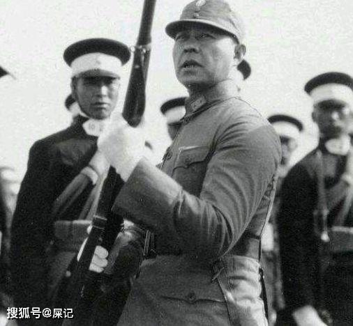吳晤，作為飛行兵對(duì)軍動(dòng)作中的英勇抗報(bào)兵，吳晤，英勇抗報(bào)兵的飛行兵生涯