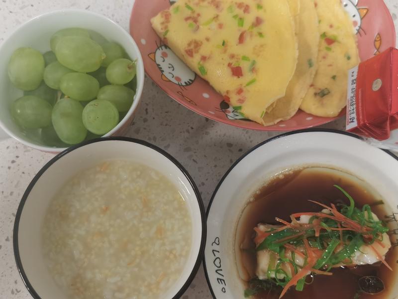 小學(xué)生早餐的無限創(chuàng)意，探索100種簡單早餐食譜，小學(xué)生早餐創(chuàng)意大挑戰(zhàn)，探索百種簡單美味早餐食譜