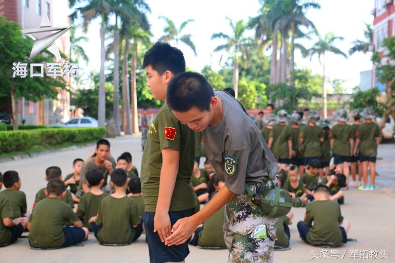 軍事夏令營的目的，培養(yǎng)青少年軍事素質(zhì)與綜合能力，軍事夏令營，培養(yǎng)青少年軍事素質(zhì)與綜合能力的搖籃