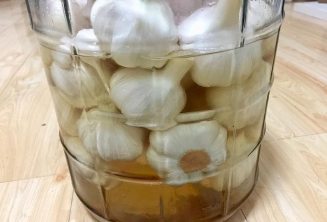 正宗糖蒜的腌制方法，正宗糖蒜腌制秘訣，家常糖蒜制作方法