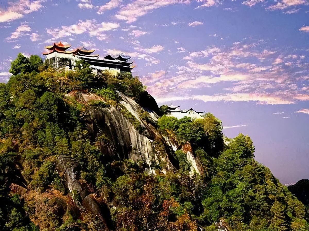 云南旅游攻略，景點(diǎn)必去，云南旅游攻略，必游景點(diǎn)推薦