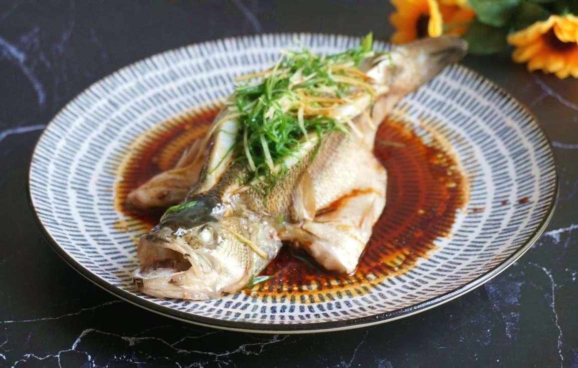 家常清蒸魚的做法，家常清蒸魚制作指南