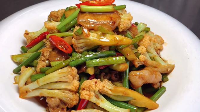 家常菜的做法大全家常炒菜，烹飪的藝術(shù)與日常美味，家常菜的烹飪藝術(shù)，家常炒菜的美味制作之道