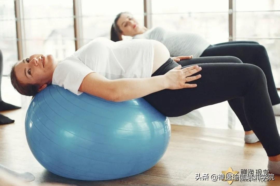 瑜伽導(dǎo)師培訓(xùn)費(fèi)用詳解，多少錢，如何選擇合適的培訓(xùn)，瑜伽導(dǎo)師培訓(xùn)費(fèi)用全解析，如何選擇合適課程與了解費(fèi)用詳情