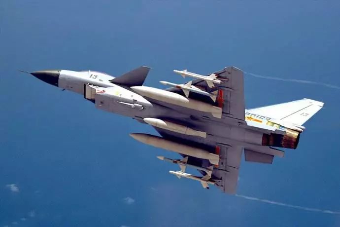 殲-10戰(zhàn)斗機(jī)價格揭秘，成本與價值的考量，揭秘殲-10戰(zhàn)斗機(jī)價格，成本與價值的考量