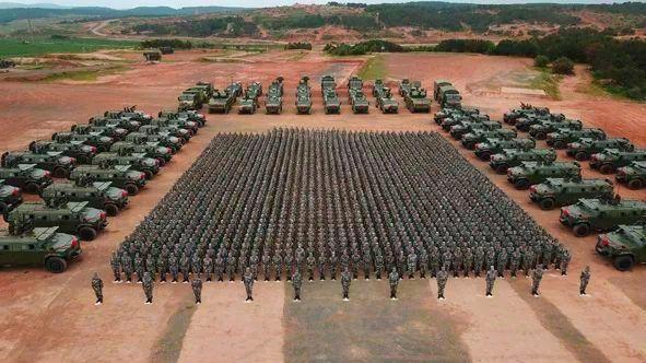 英勇無畏的百將團，揭秘中國陸軍第12集團軍的力量之源，英勇百將團揭秘，中國陸軍第12集團軍的強大力量之源