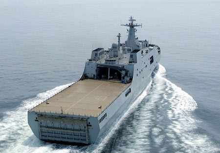 探訪南京艦，軍事之旅，了解國防力量與海軍風(fēng)采，探訪南京艦，軍事之旅揭秘國防力量與海軍風(fēng)采