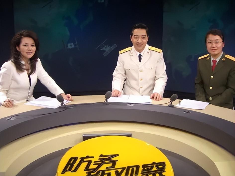 軍事屏道主持人及軍事專家，軍事領(lǐng)域的璀璨明星，軍事領(lǐng)域璀璨明星，主持人及專家閃耀軍事屏道
