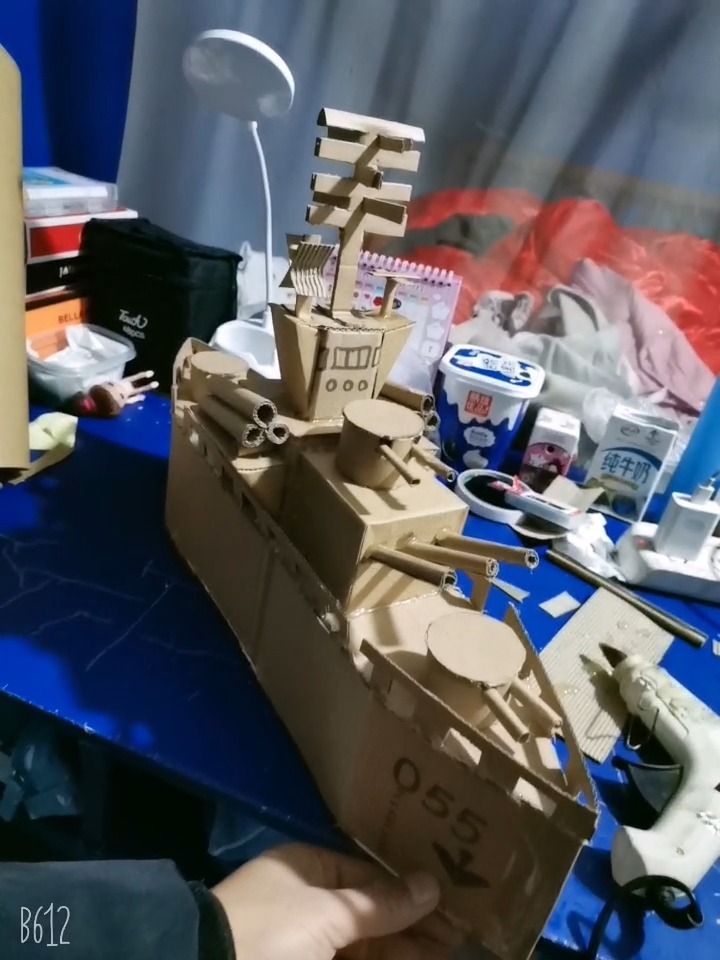 用硬紙板手工制作軍艦，創(chuàng)意與工藝的完美結(jié)合，硬紙板手工軍艦，創(chuàng)意與工藝的卓越融合