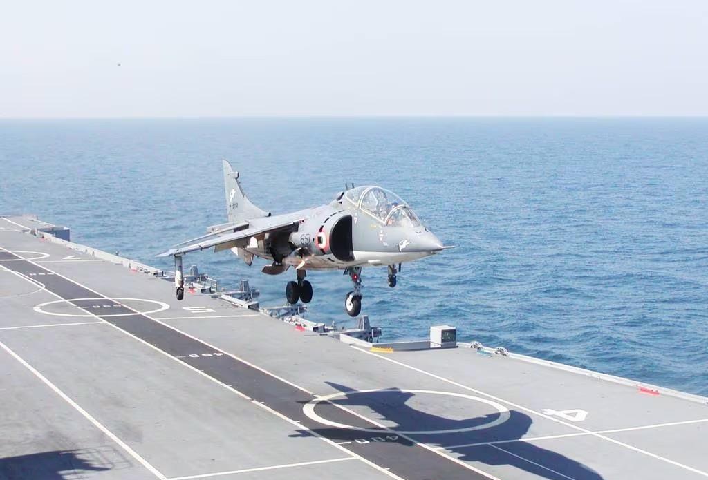 印度航空母艦艦載機(jī)，探索與發(fā)展，印度航空母艦艦載機(jī)的探索與發(fā)展