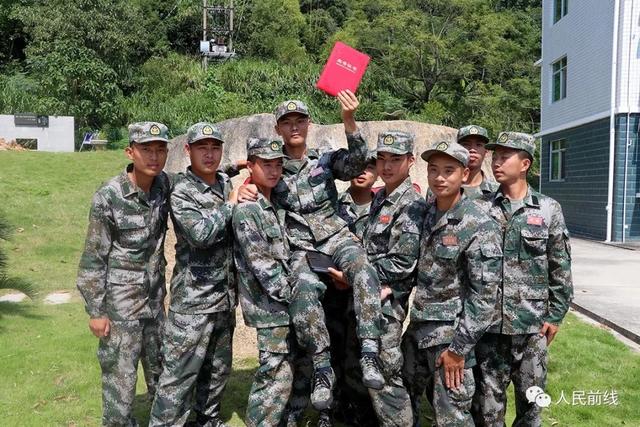 新兵三個月后是否輕松？深度解讀新兵訓(xùn)練的復(fù)雜性與挑戰(zhàn)，新兵訓(xùn)練三個月后的挑戰(zhàn)與復(fù)雜性深度解讀，新兵生活是否迎來輕松轉(zhuǎn)折？