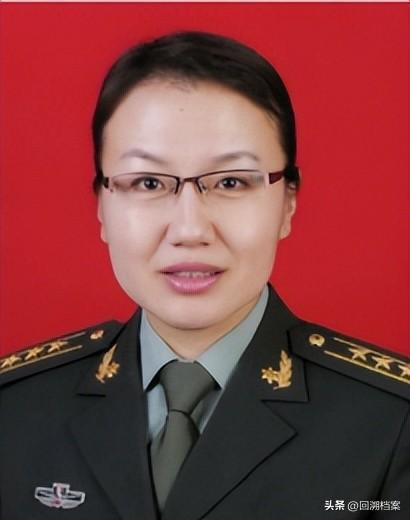 國防大學(xué)教授李莉的學(xué)術(shù)旅程，探索與變遷，國防大學(xué)教授李莉的學(xué)術(shù)探索與變遷之旅