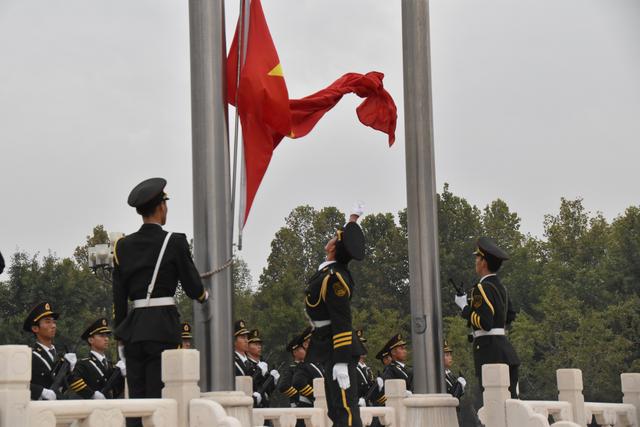 國旗護衛(wèi)隊成立時間及其深遠影響，國旗護衛(wèi)隊成立時間與深遠影響的探究