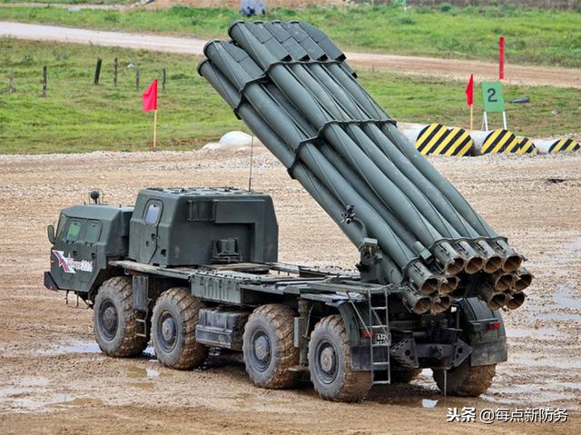 PHL-300火箭炮，中國(guó)軍工的杰出代表，PHL-300火箭炮，中國(guó)軍工的璀璨明珠