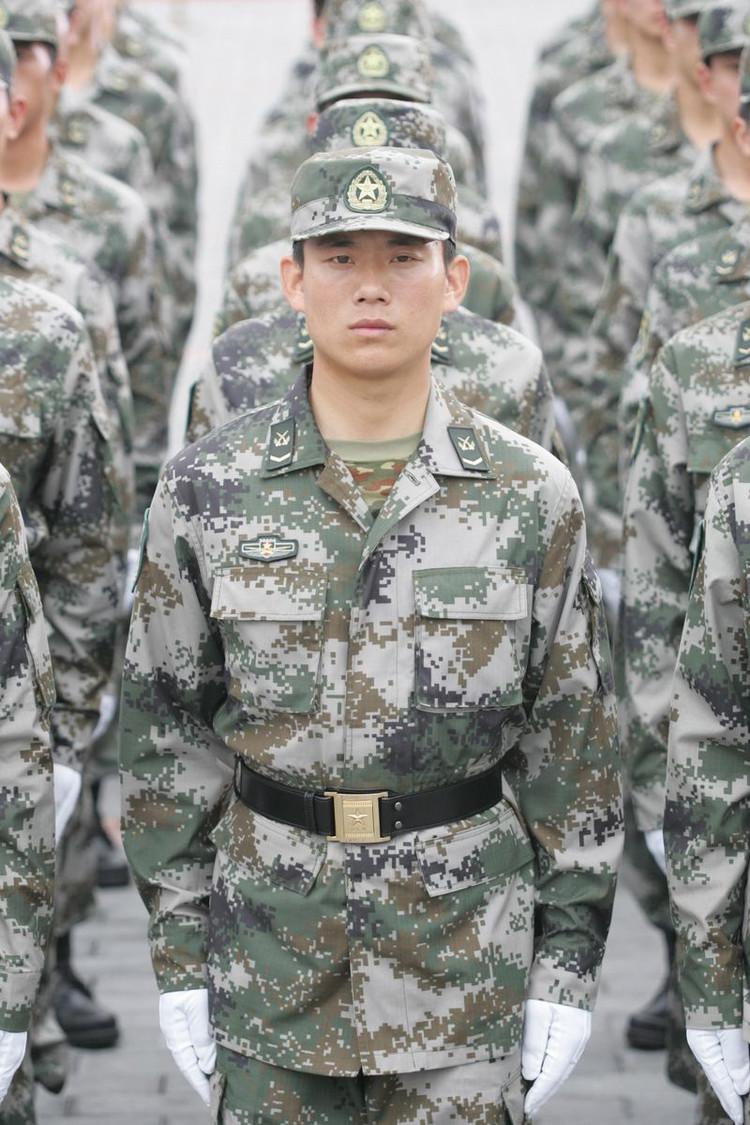 解放軍最新軍裝圖片，展現(xiàn)新時(shí)代軍隊(duì)風(fēng)貌，解放軍最新軍裝展現(xiàn)新時(shí)代風(fēng)采