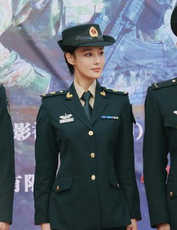 火箭軍軍服圖片，展現(xiàn)新時(shí)代軍人的風(fēng)采與榮耀，火箭軍軍服展示新時(shí)代軍人風(fēng)采與榮耀圖片