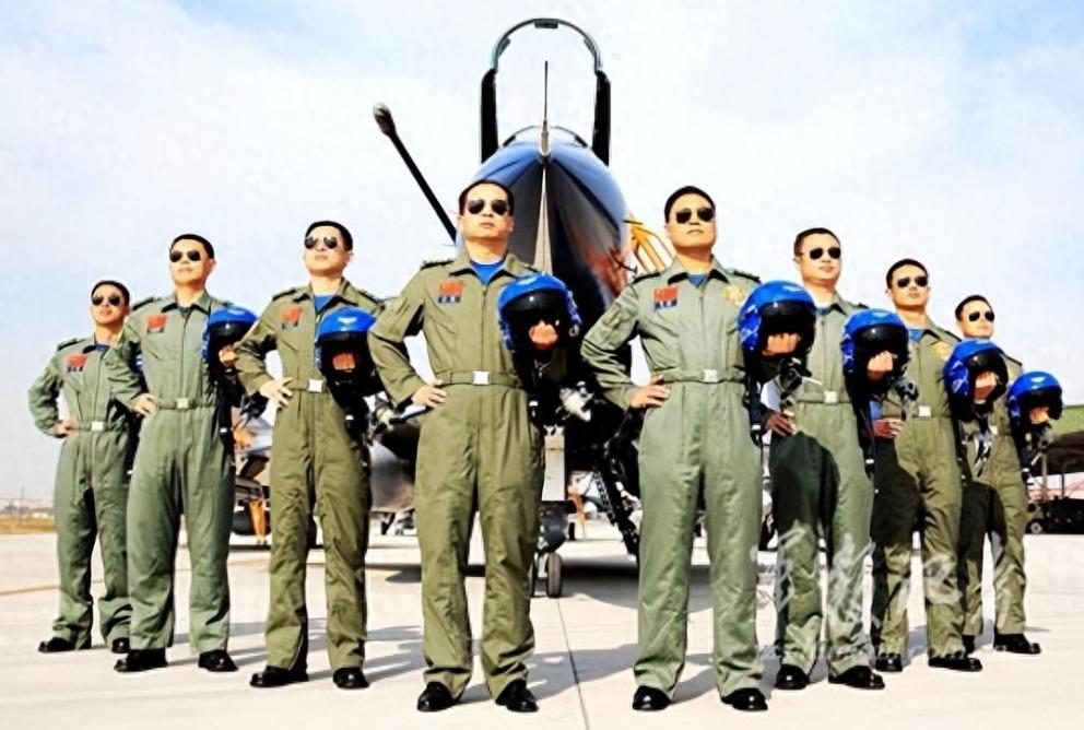 中國(guó)空軍裝備