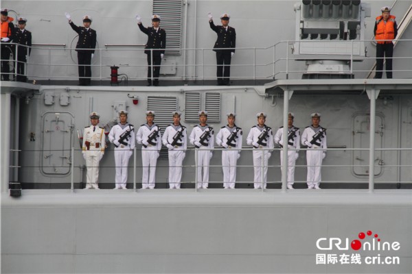 中國海軍艦隊到訪卡塔爾多哈，深化軍事合作與友誼的象征，中國海軍艦隊訪問卡塔爾多哈，深化軍事合作與友誼的里程碑