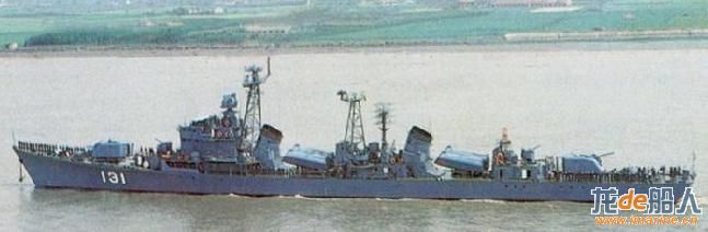 揭秘中國(guó)海軍的驕傲，051驅(qū)逐艦131號(hào)，揭秘中國(guó)海軍的驕傲，051驅(qū)逐艦131號(hào)傳奇之旅