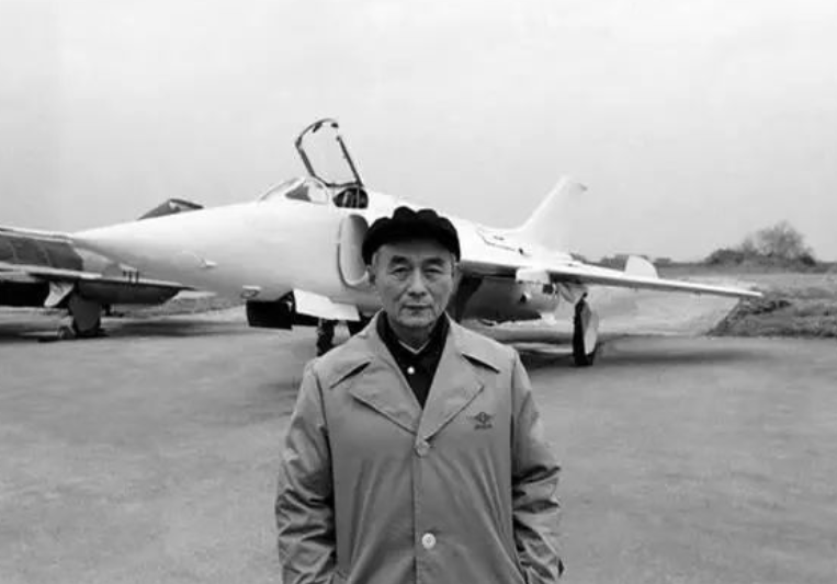 殲7設(shè)計師，鑄就空中利劍的匠心獨(dú)運(yùn)，殲7設(shè)計師，鑄就空中利劍的精湛匠心