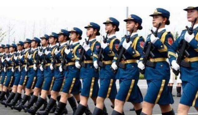 三軍儀仗隊(duì)圖片高清動(dòng)漫，展現(xiàn)榮耀與力量的視覺盛宴，三軍儀仗隊(duì)高清動(dòng)漫圖片，榮耀與力量的視覺展現(xiàn)