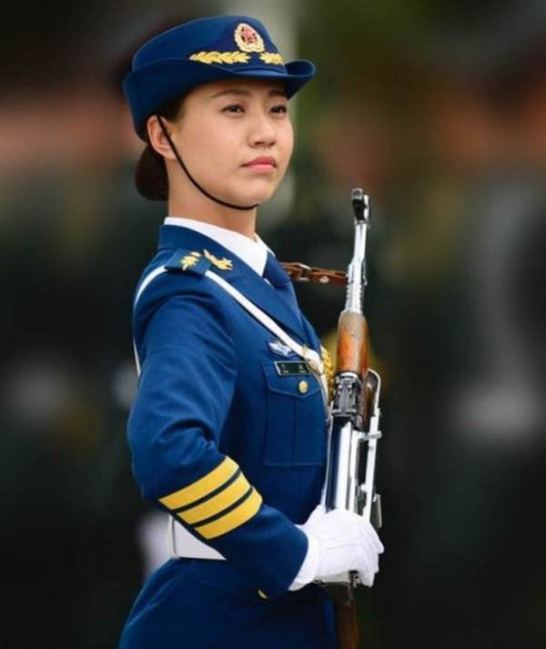 儀仗兵中的女性身高要求，探究與解析，儀仗兵女性身高要求，深度探究與解析