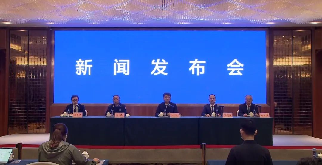 今晚新聞聚焦，時事熱點深度解讀，時事熱點深度解讀，今晚新聞聚焦